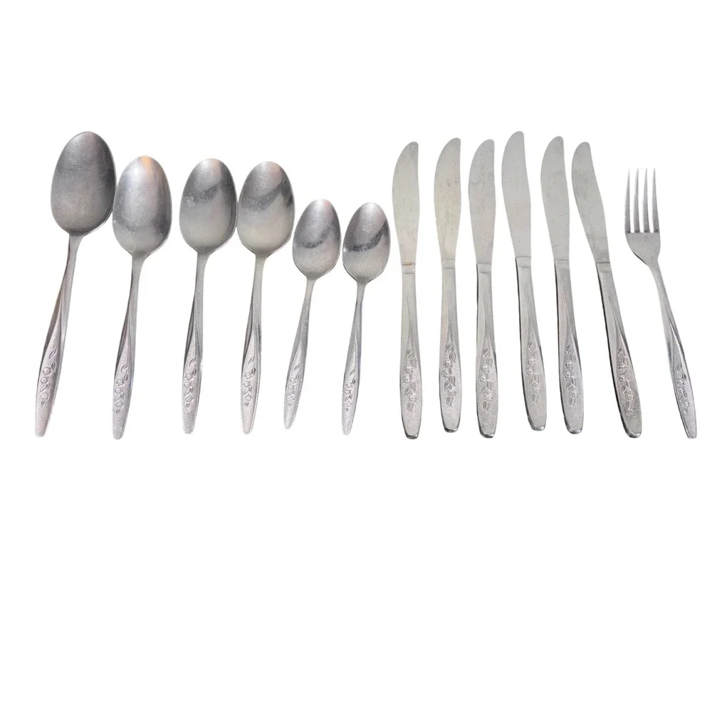 Superior Stainless USA | RADIANT ROSE Set | 4 Spoons, 2‎ tsp, 6 Knives, 1 Fork
